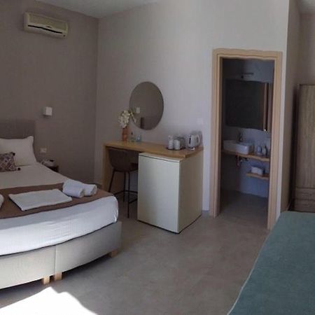 Galini Apartment'S-Suites Skaloti Exterior photo