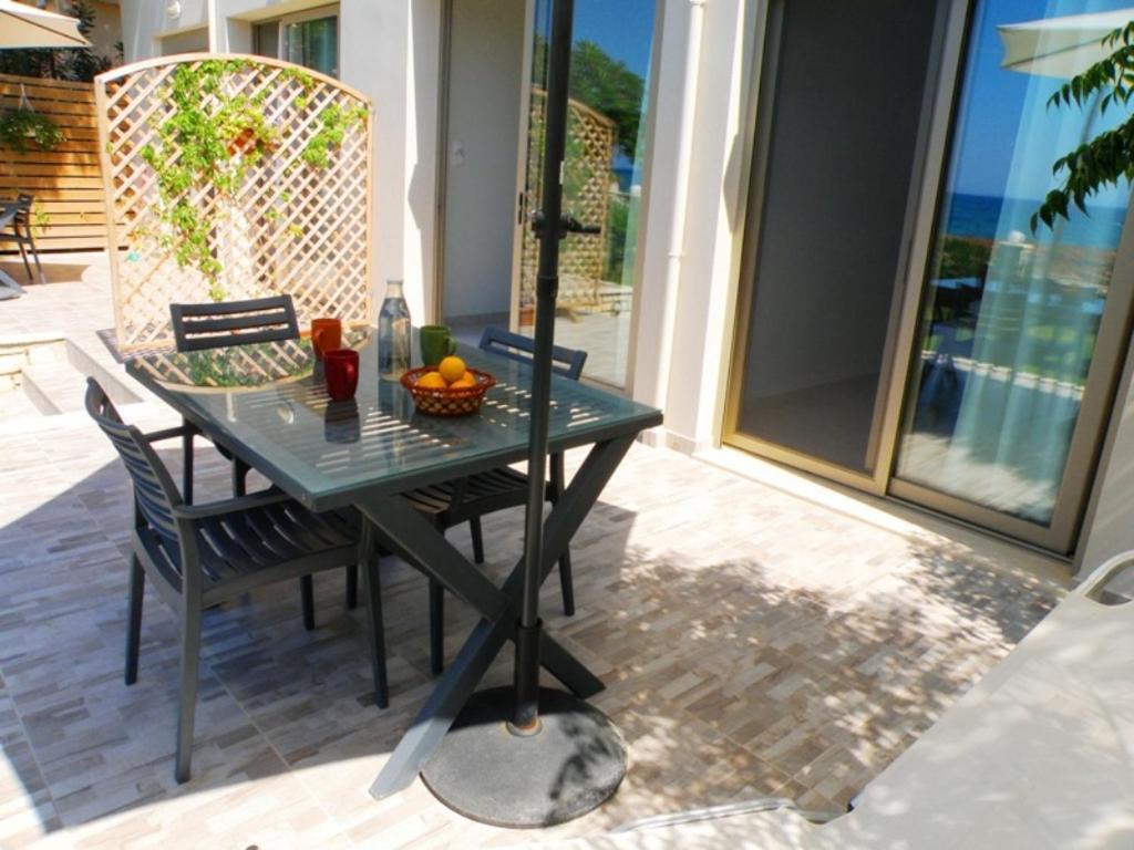 Galini Apartment'S-Suites Skaloti Exterior photo